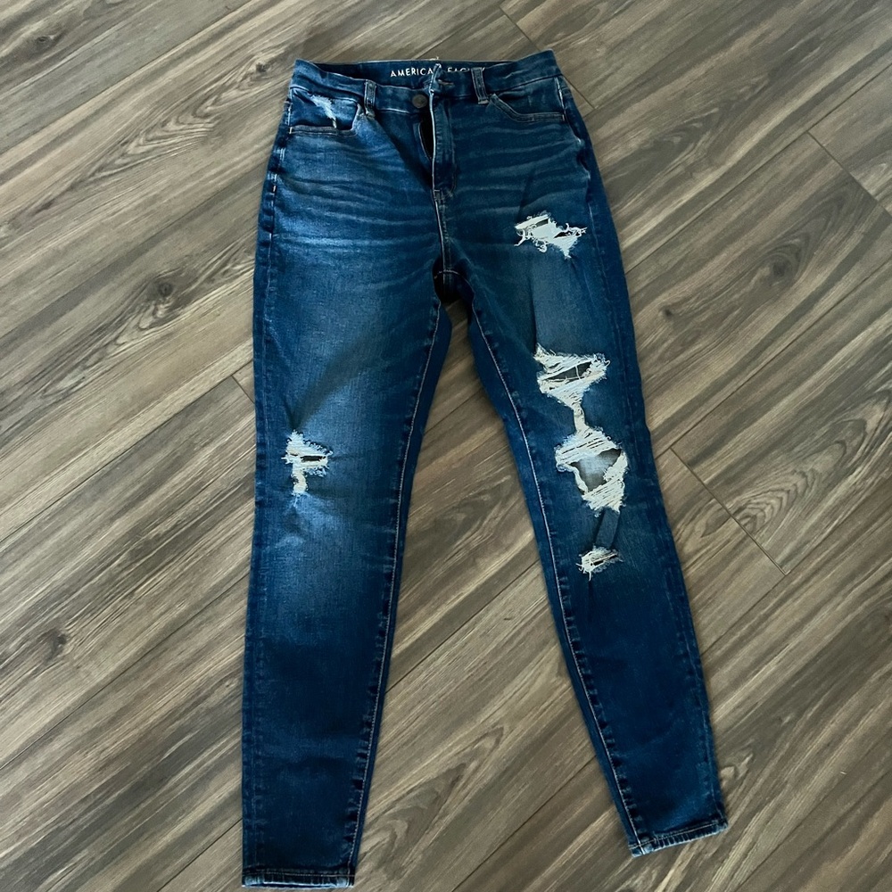 American Eagle Outfitters Women's Dark Blue Distressed Skinny Jeans